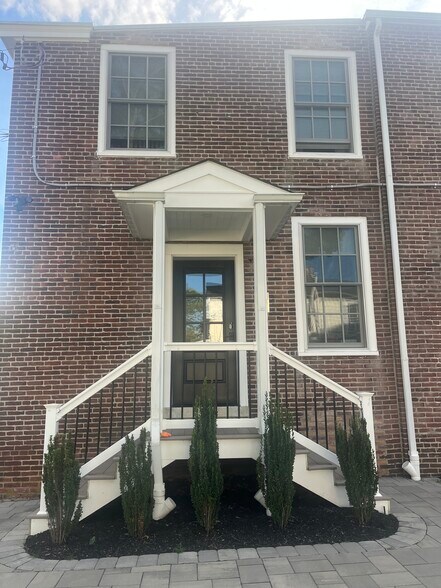 More Photos Of 331 W Miner St, West Chester Office For Lease