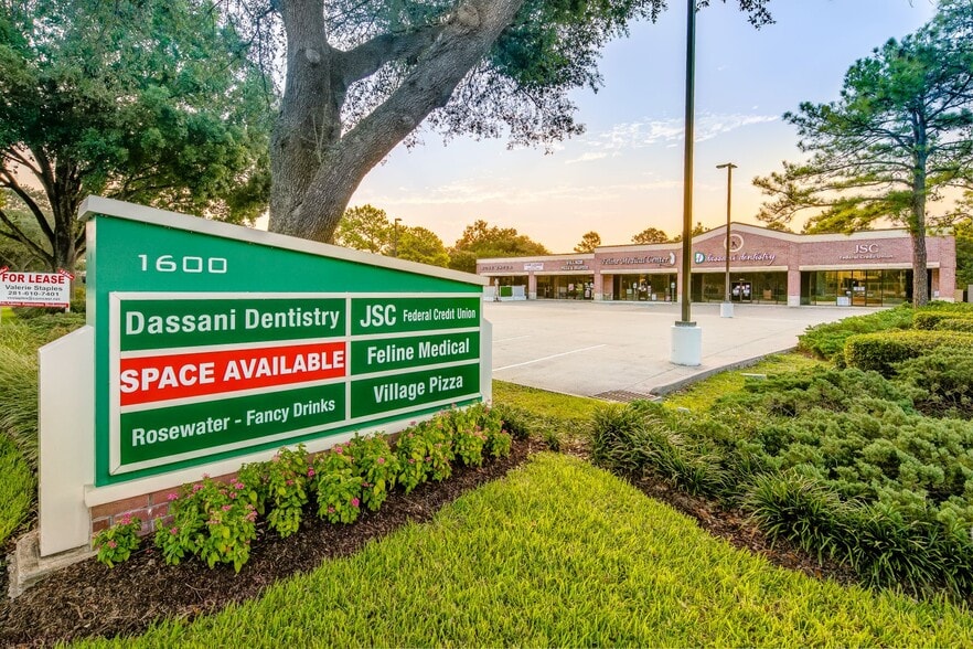 More Photos Of 1600 Clear Lake City Blvd, Houston Unknown For Lease