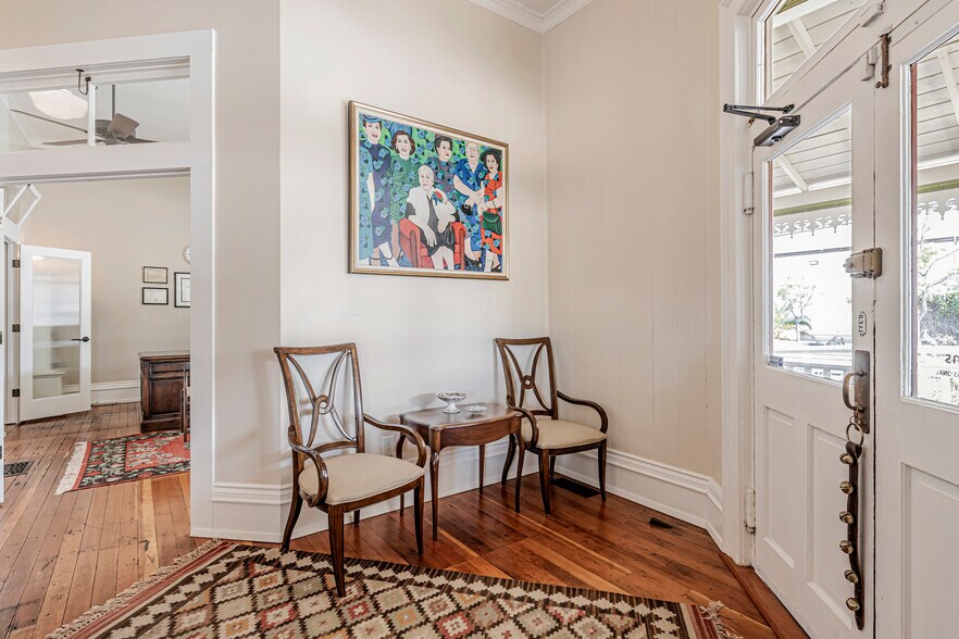 More Photos Of 602 W K St, Benicia Freestanding For Sale