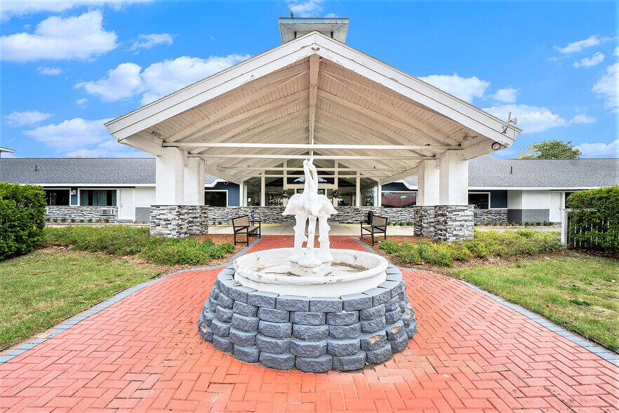 More Photos Of 6319 E M-115, Cadillac Hospitality For Sale