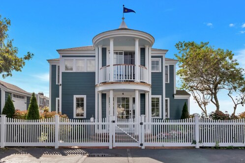 More Photos Of 4 Braddock Ln, Harwich Port Hotel For Sale