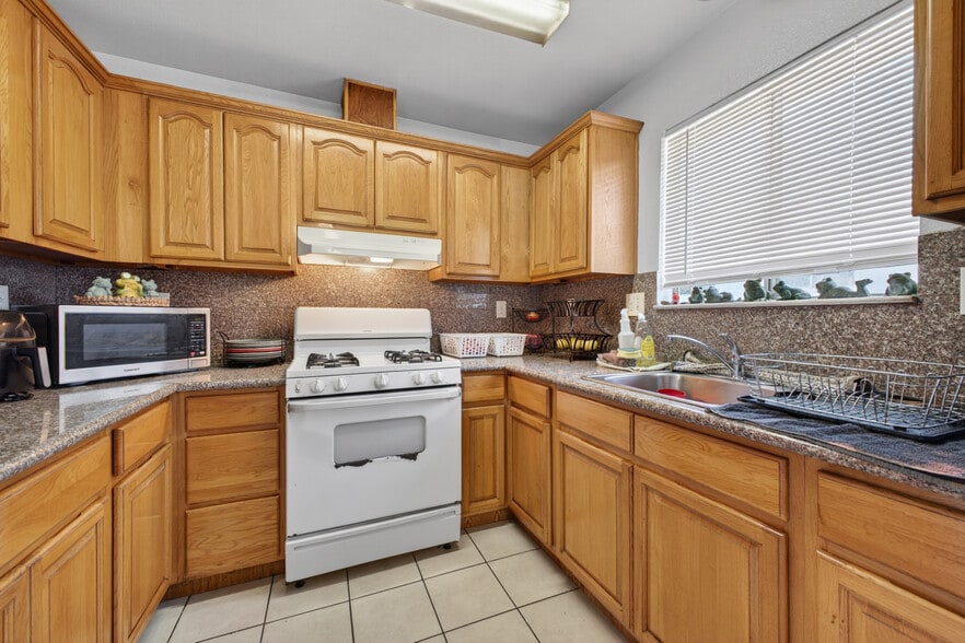 More Photos Of 113-119 Gonda St, Watsonville Apartments For Sale