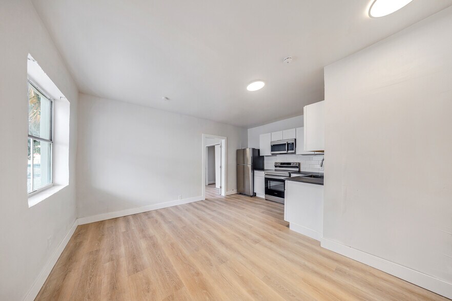More Photos Of 1648 NW 33rd St, Miami Apartments For Sale