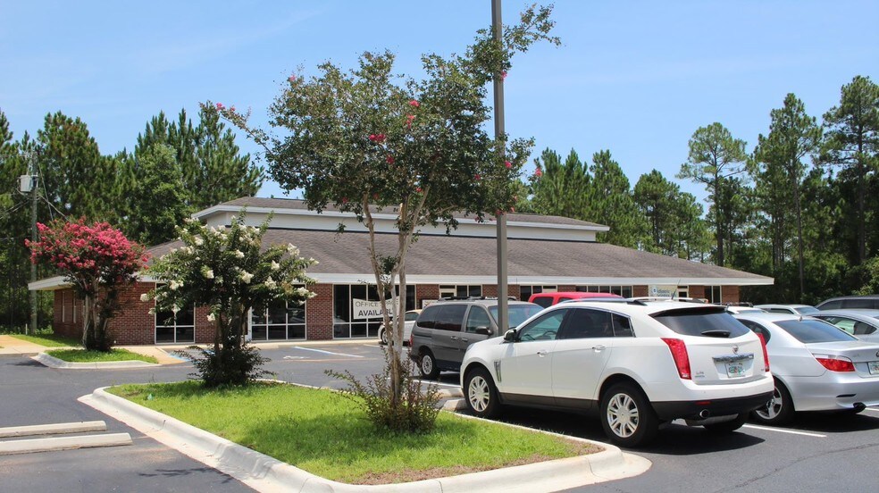 More Photos Of 12385 Sorrento Rd, Pensacola Coworking Space