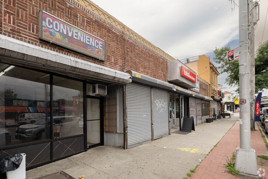 More Photos Of 23412 Merrick Blvd, Rosedale Storefront Retail Residential For Lease