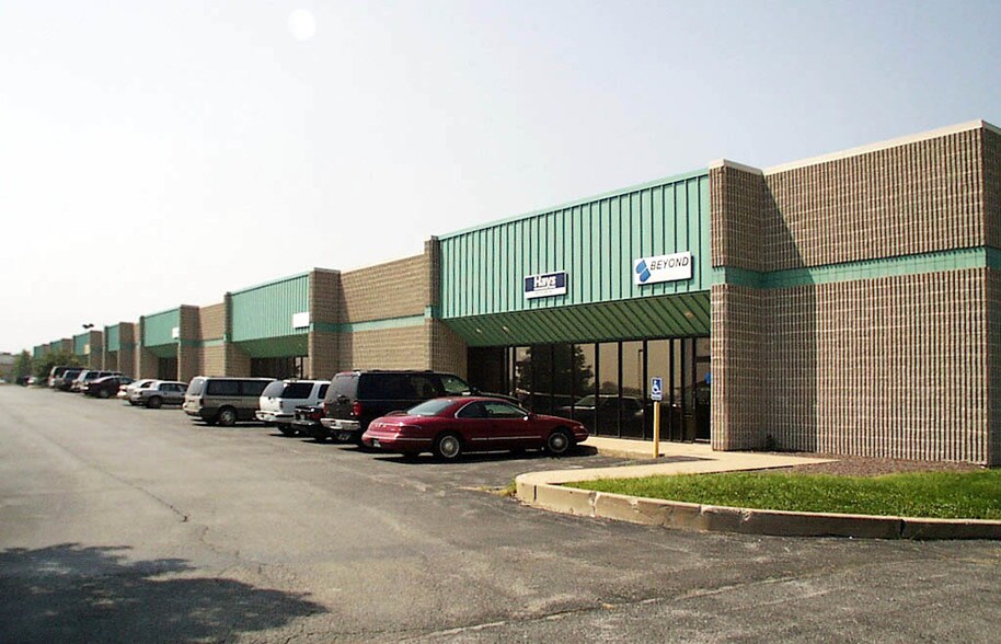 Primary Photo Of 102-140 Trade Center Dr, Saint Peters Warehouse For Lease