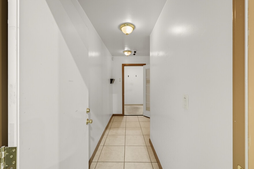 More Photos Of 328-332 W Main St, Merced Storefront For Lease