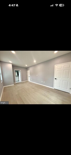More Photos Of 621 Summit St, King Of Prussia Storefront Retail Residential For Sale