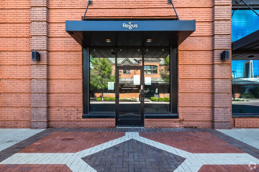 More Photos Of 801 E Douglas Ave, Wichita Coworking Space