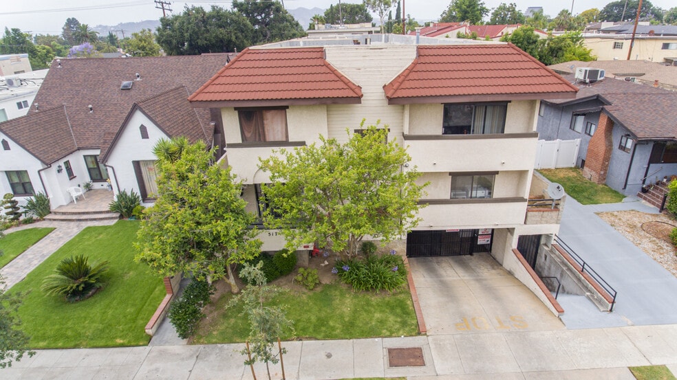 More Photos Of 517 Fischer St, Glendale Apartments For Sale
