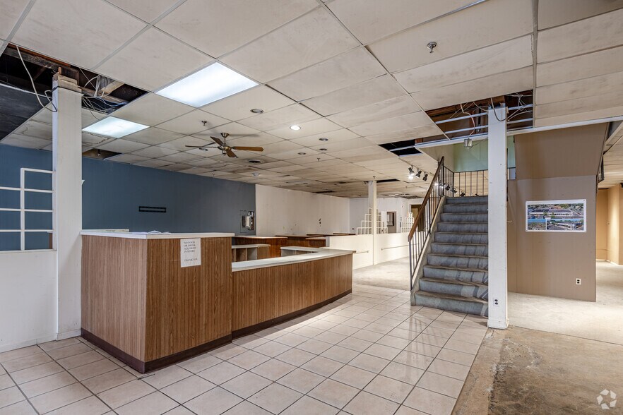 More Photos Of 55 Ridge Rd, North Arlington Storefront For Sale