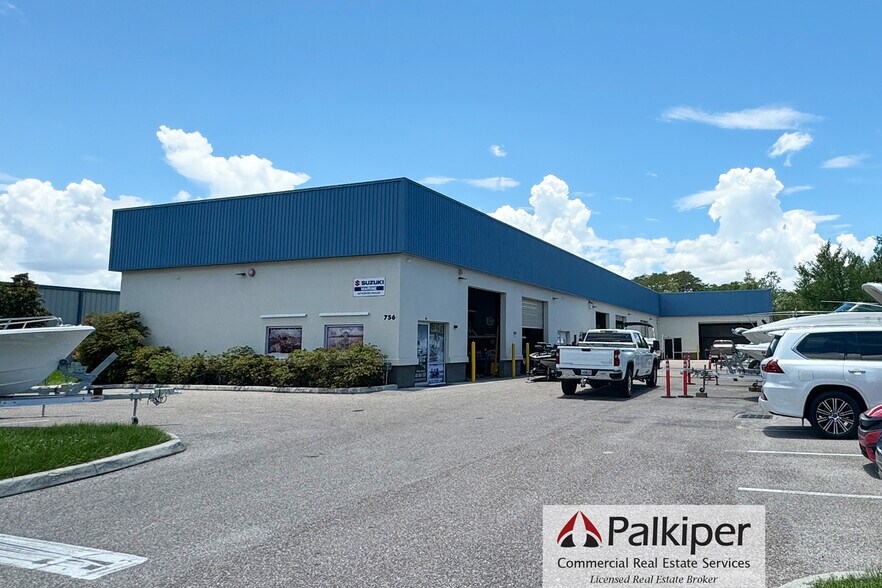 Primary Photo Of 756 Business Park Blvd, Winter Garden Flex For Lease