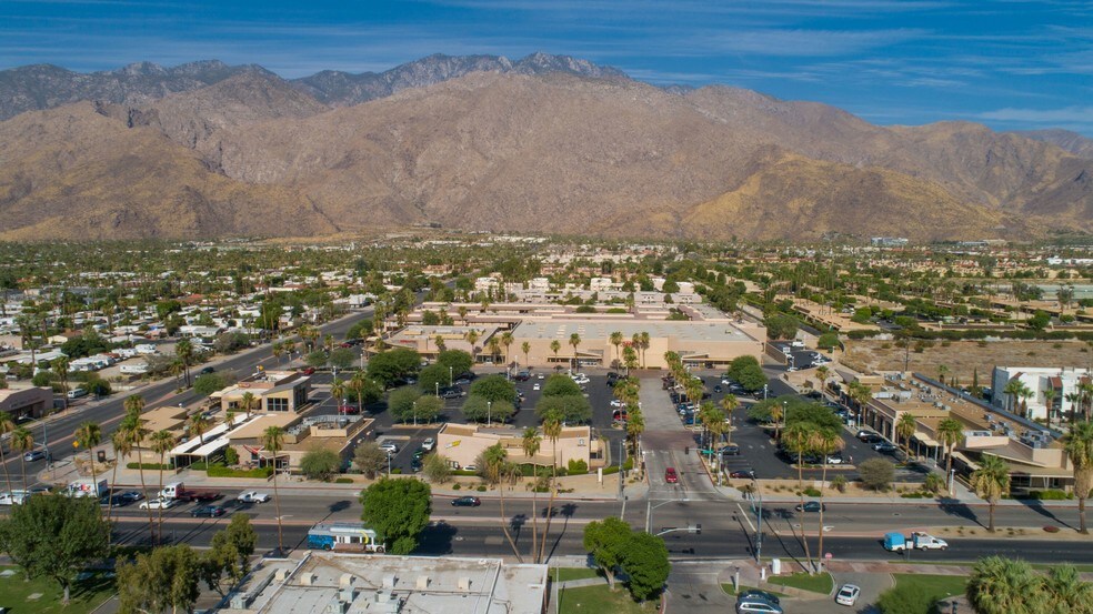 More Photos Of 425 S Sunrise Way, Palm Springs General Retail For Lease
