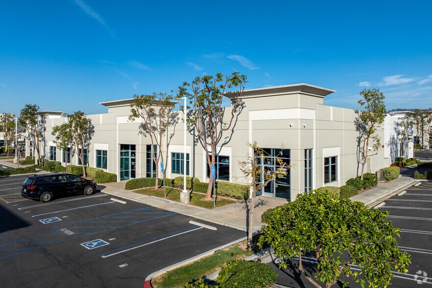 Primary Photo Of 511 S Harbor Blvd, La Habra Light Distribution For Lease