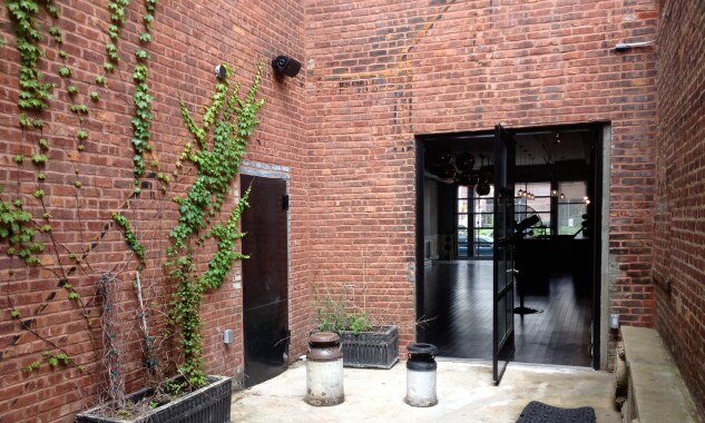 More Photos Of 190 N 14th St, Brooklyn Restaurant For Lease