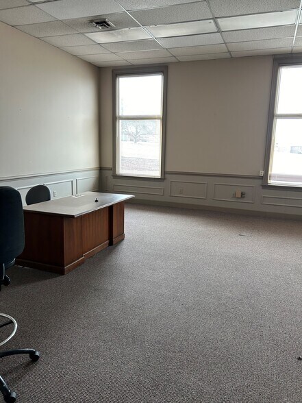 More Photos Of 5180 Main st, Mount Jackson Bank For Sale