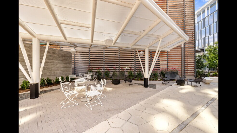 More Photos Of 1900 Aldrich St, Austin Unknown For Lease