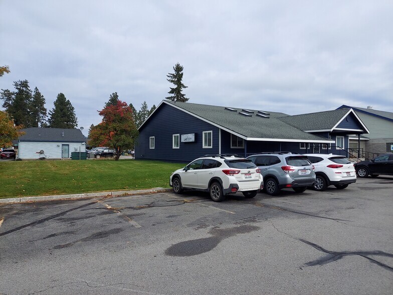 Primary Photo Of 1224 N Idaho St, Post Falls Medical For Lease