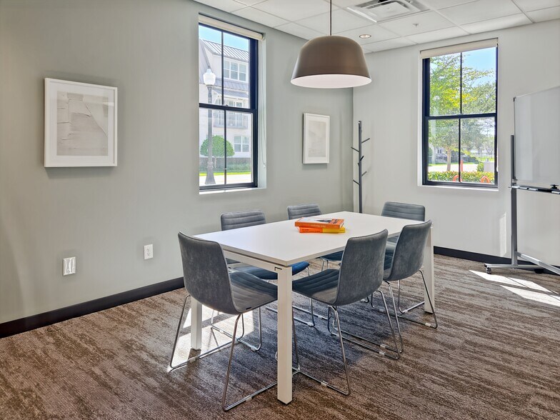 More Photos Of 504 W Plant St, Winter Garden Coworking Space