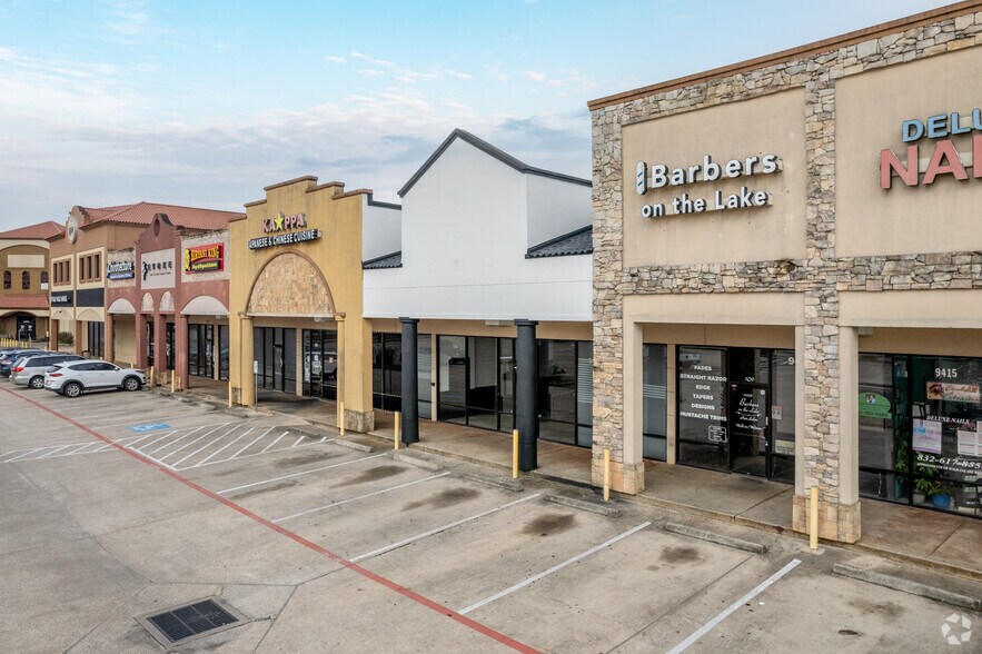 More Photos Of 9415 Broadway St, Pearland Freestanding For Lease