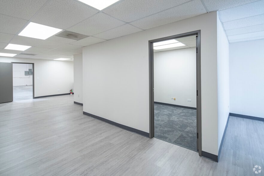 More Photos Of 8141 W I-70 Frontage Rd, Arvada Unknown For Lease