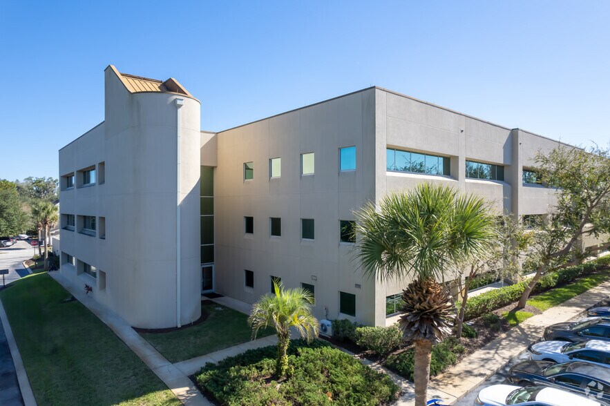 More Photos Of 515 W State Road 434, Longwood Medical For Sale