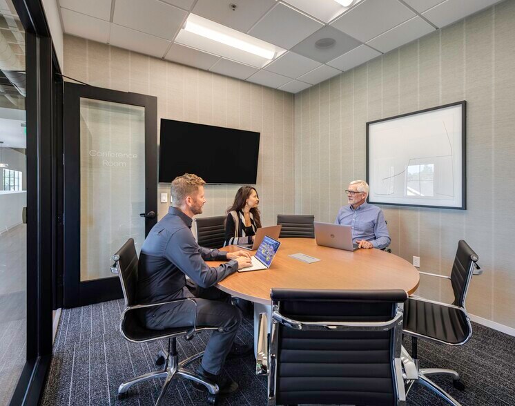 More Photos Of 191 N Orange St, Orange Coworking Space