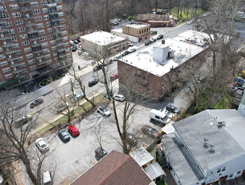 More Photos Of 376-380 McLean Ave, Yonkers Apartments For Sale