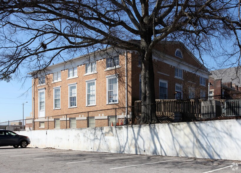 More Photos Of 311 E Main St, Durham Office For Sale