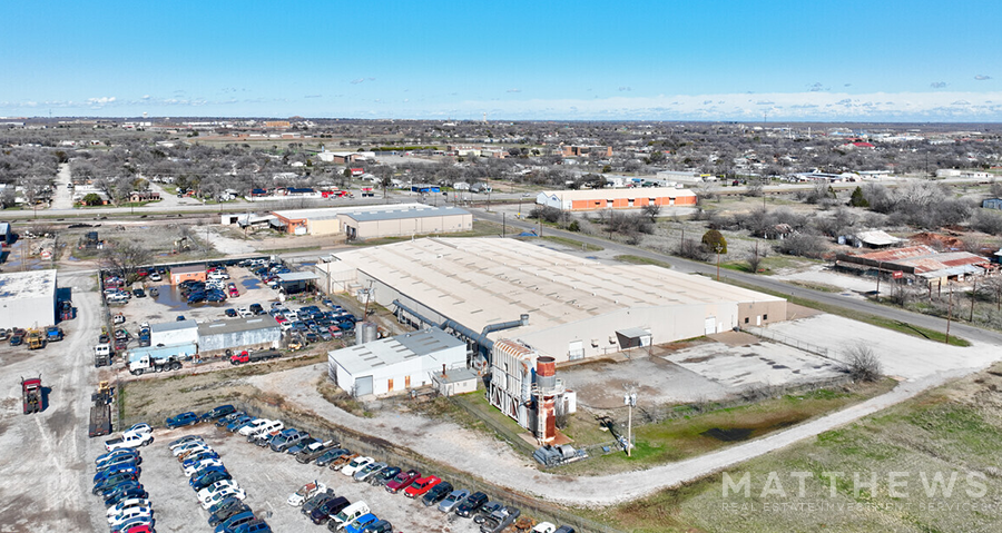 Primary Photo Of 3224 Beverly Dr, Wichita Falls Warehouse For Lease