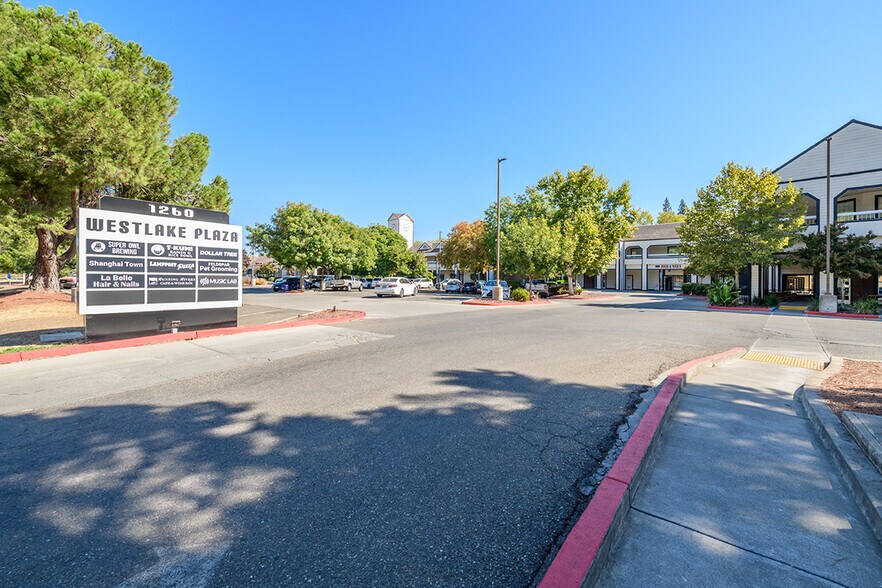 Primary Photo Of 1260 Lake Blvd, Davis General Retail For Lease
