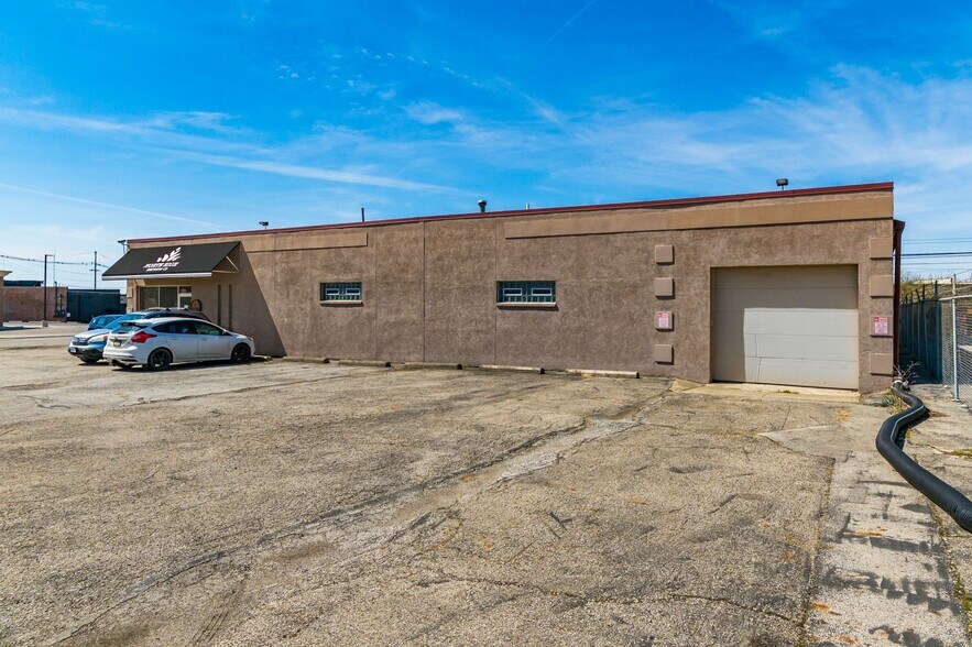 More Photos Of 1125 Cleveland Ave, Columbus Warehouse For Sale