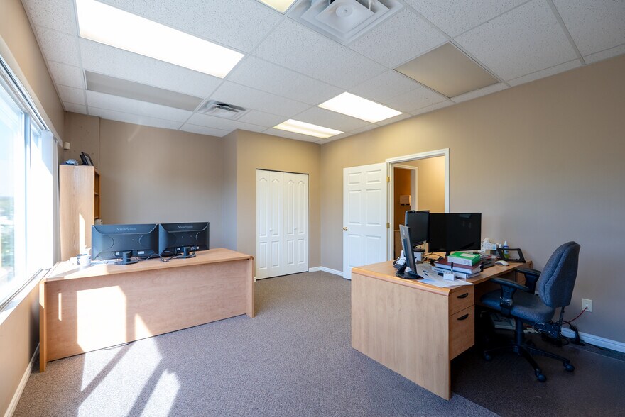 More Photos Of 5492 Production Blvd, Surrey Warehouse For Sale