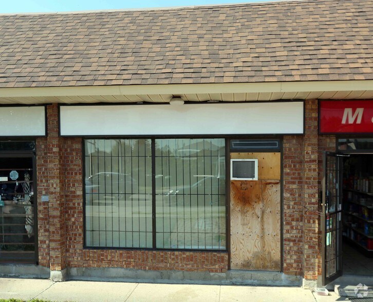More Photos Of 2726-2730 Jane St, Toronto Freestanding For Sale