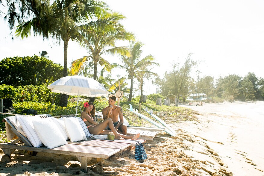 More Photos Of 65 Hana Hwy, Paia Restaurant For Lease