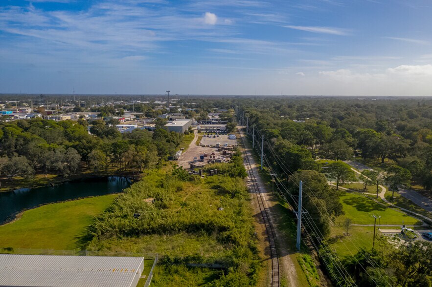 More Photos Of N Washington Blvd, Sarasota Land For Sale