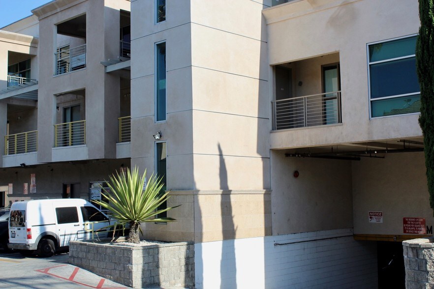 More Photos Of 501 W Garvey Ave, Monterey Park Storefront Retail Office For Lease