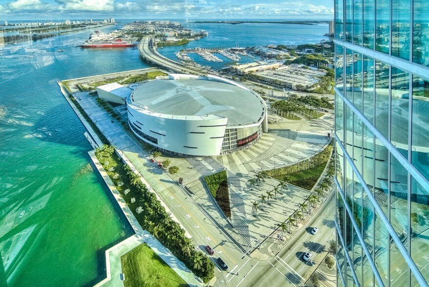 More Photos Of 888 Biscayne Blvd, Miami Office Residential For Sale