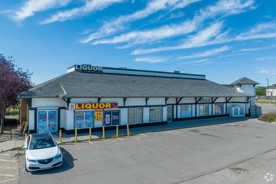 Primary Photo Of 708 Centre St, Rocky View No 44 Storefront For Lease