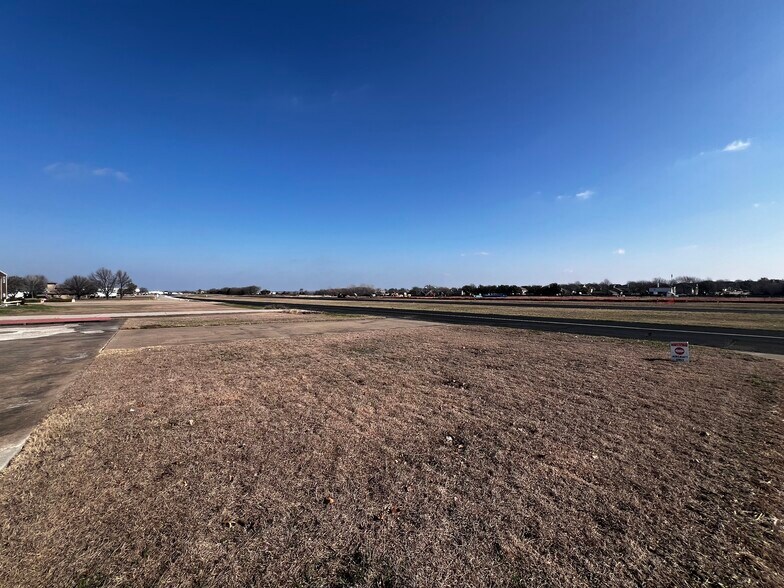 Primary Photo Of 10195 Doolittle, McKinney Airplane Hangar For Sale