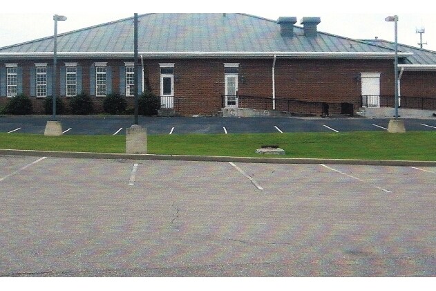 More Photos Of 1725 Appling Rd, Cordova Freestanding For Sale