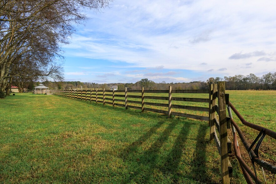 More Photos Of 1907 Old Cedartown Rd, Cedartown Land For Sale