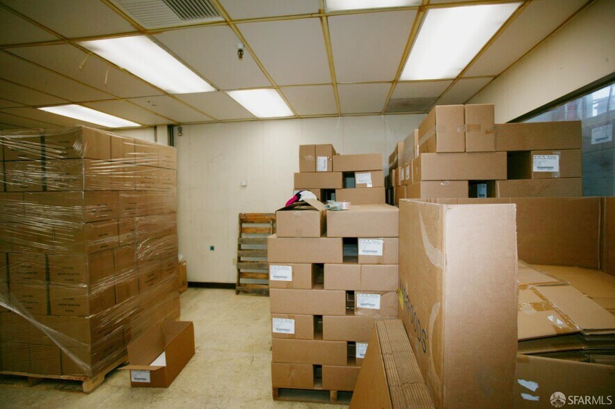 More Photos Of 611 85th Ave, Oakland Land For Sale