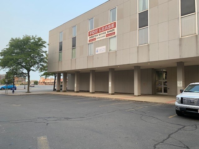 More Photos Of 112 Market St, Lynn Loft Creative Space For Lease