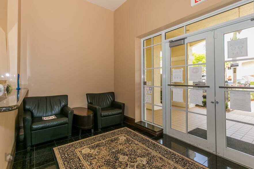 More Photos Of 5531 N University Dr, Pompano Beach Office For Sale