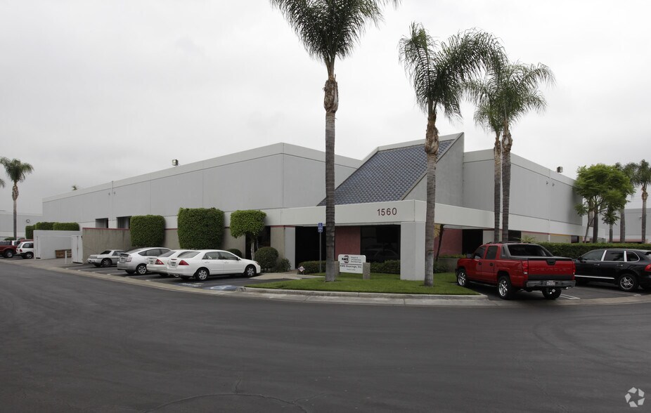 More Photos Of 1510-1570 N Harmony Cir, Anaheim Warehouse For Lease
