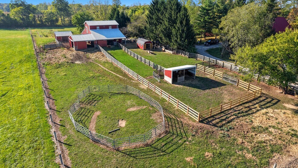 More Photos Of 3020 Township Road 190, Fredericktown Hospitality For Sale