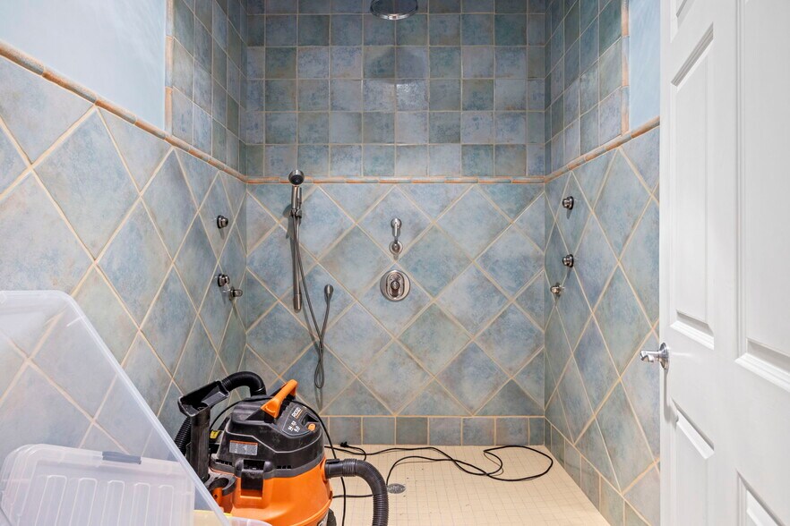 More Photos Of 2503 Jefferson Hwy, Waynesboro Freestanding For Lease