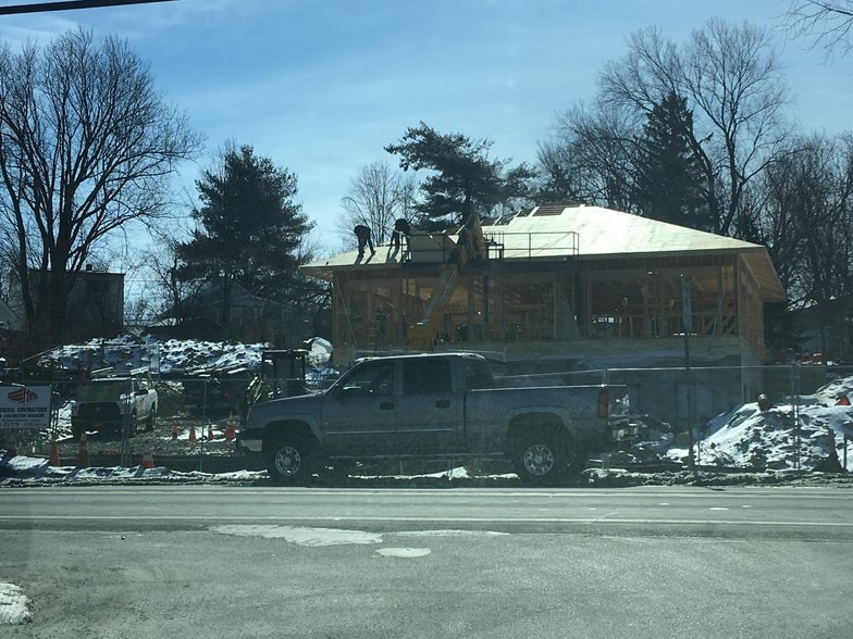 More Photos Of 466 E Main St, Middletown Medical For Lease