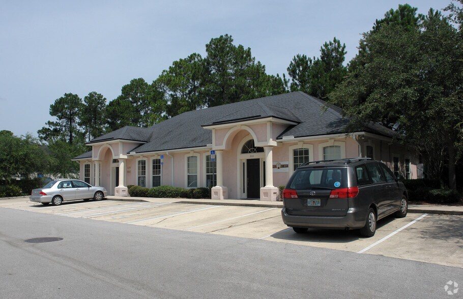 More Photos Of 13119 Professional Dr, Jacksonville Medical For Sale